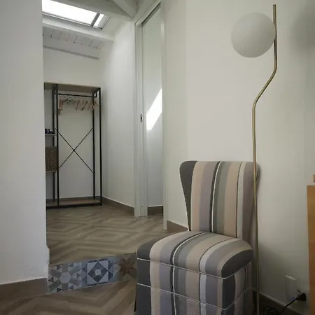 House 4*